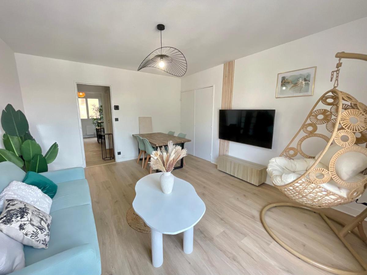 La Douceur Roannaise - Parking Prive Proche Gare Apartment Roanne Bagian luar foto